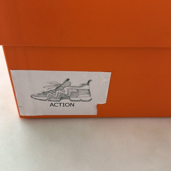 Hermès Action Sneakers BNIB 38.5. Never worn . - Picture 2 of 8